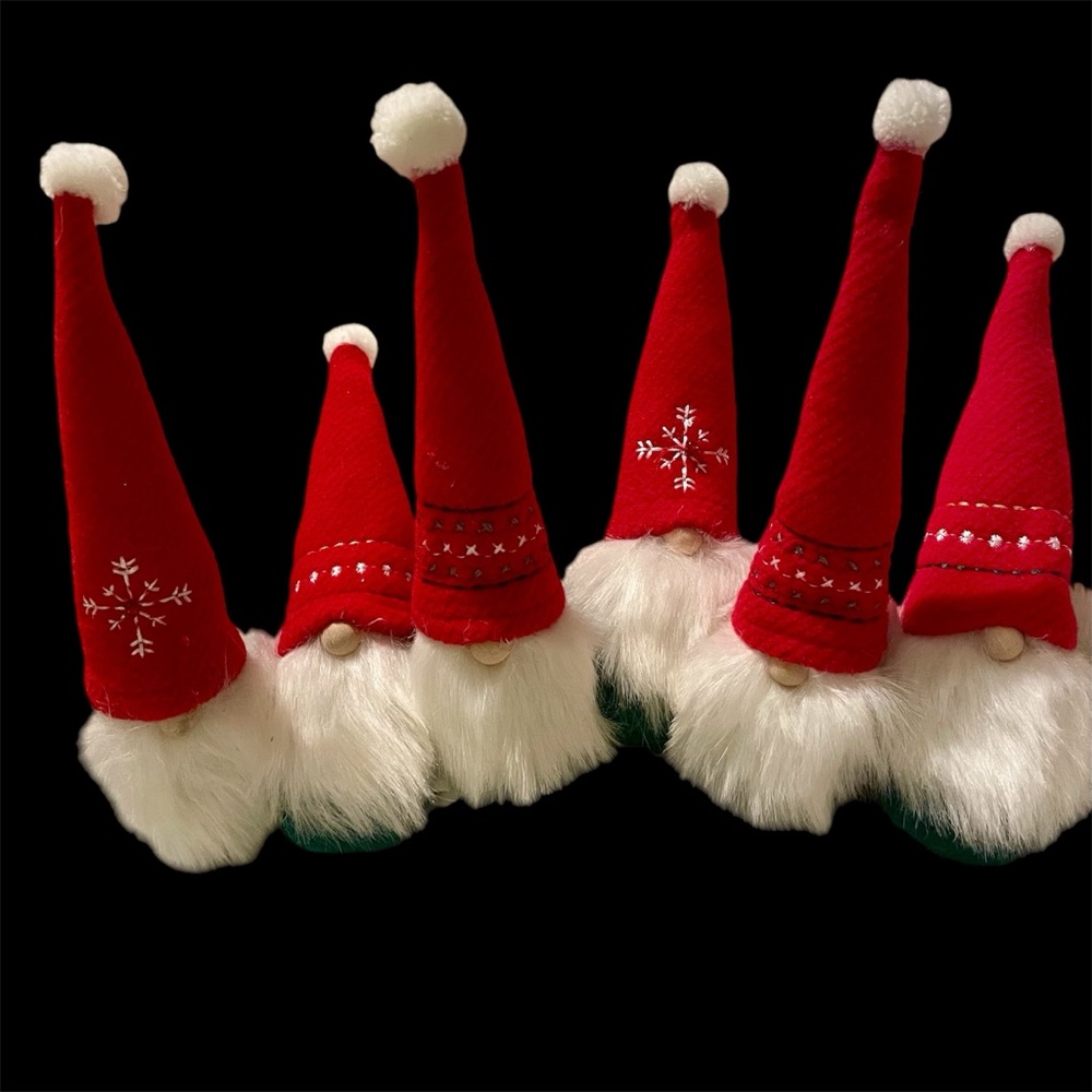 6 Christmas Knomes red & green w/cute noses & fun white beards -weighted bottoms